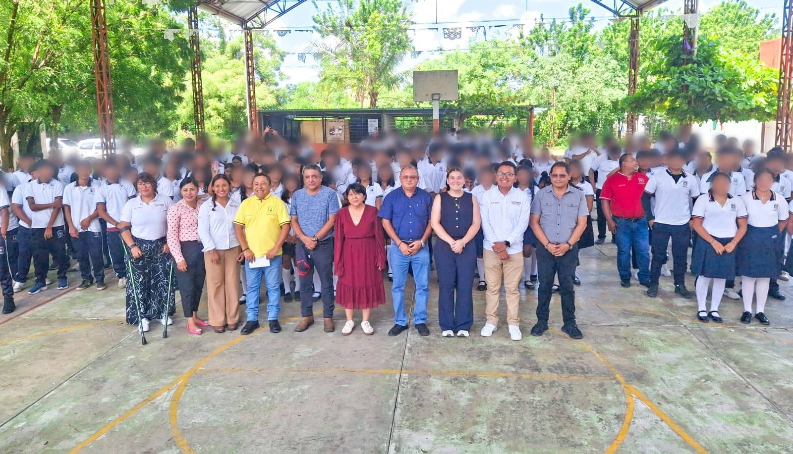 REALIZAN JORNADA CONTRA LAS ADICCIONES EN CONGREGACIÓN REFORMA.