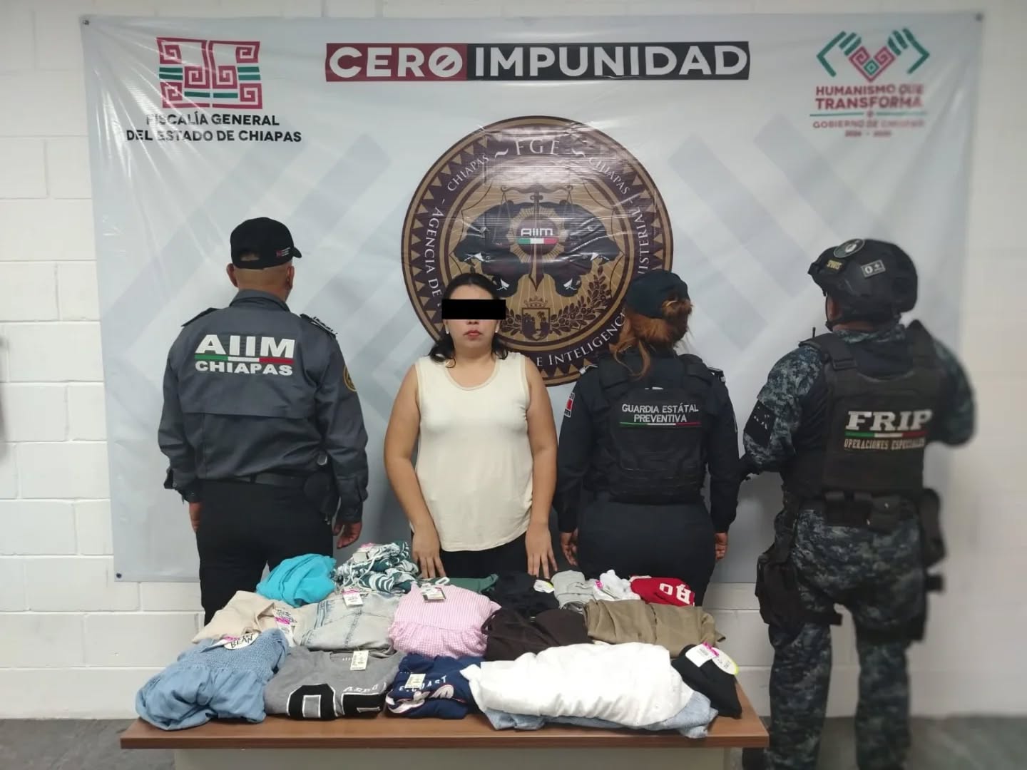 Detienen a presunto responsable de robo a Liverpool en Tuxtla Gutiérrez