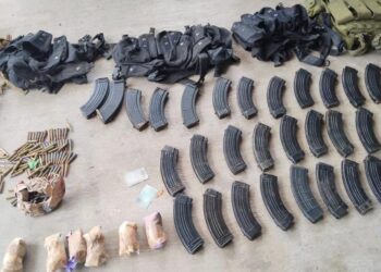 Aseguran armas, granadas y equipo táctico tras operativo en Jiquipilas