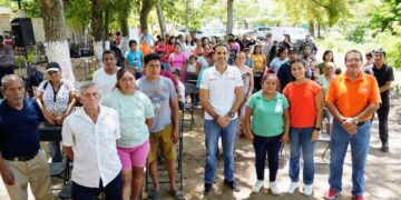 Acerca Ayuntamiento de Tapachula servicios integrales de salud a familias del ejido Morelos