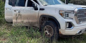 FGR investiga decomiso de arsenal y vehículos en Mazamitla, Jalisco