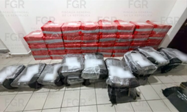 Vinculan a proceso a cinco personas por transportar más de 1.5 toneladas de cocaína en Chiapas