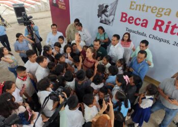 Gira por Chiapas: Presidenta Claudia Sheinbaum concluye exitosa gira de tres días, enmarcada por la cooperación con Estados Unidos 🇺🇸 y el afecto del pueblo de México
