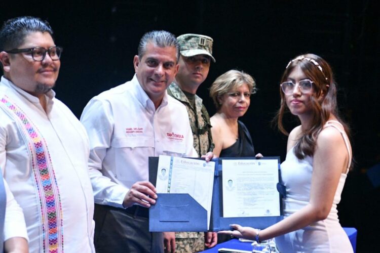 La educación transforma Tapachula: Yamil Melgar