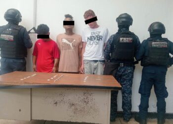 Caen tres presuntos narcomenudistas en pleno centro de Tapachula