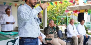 Julio Gamboa asiste al inicio de la campaña VIBA y llama a las familias a cuidar su salud