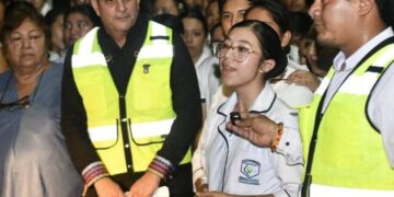 Yamil Melgar continúa fortaleciendo el alumbrado público en colonias y vialidades de Tapachula
