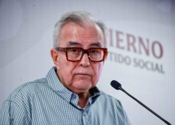 Rubén Rocha Moya niega haber salido de Culiacán y rechaza acusaciones en su contra
