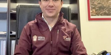 Detienen a exfuncionario del Edomex por presunta venta ilegal de plazas