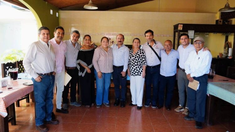 AYUNTAMIENTO DE TAPACHULA Y GOBIERNO ESTATAL FORTALECEN AL SECTOR CAFETALERO.