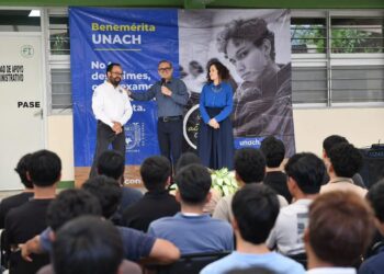 Inicia en la UNACH el ciclo escolar agosto-diciembre 2026