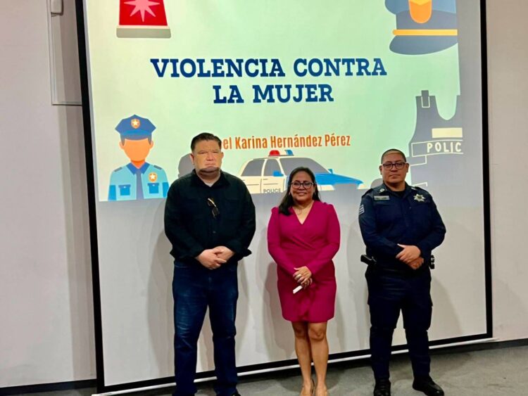 Capacita Ayuntamiento de Tapachula a personal contra la violencia hacia las mujeres.