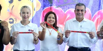 BEBA PEDRERO Y YAMIL MELGAR SE SUMAN A LA COLECTA DE PAÑALES EN APOYO A ADULTOS MAYORES.