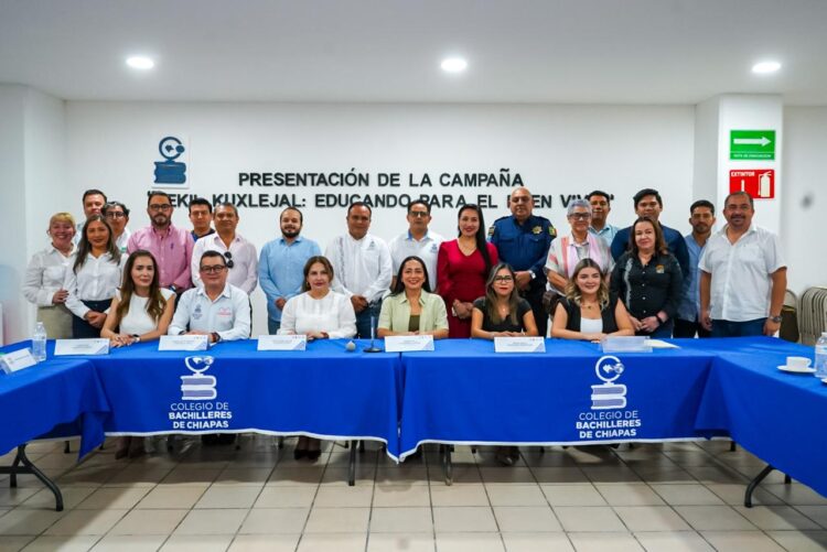 Cobach trabaja en la integración de la estrategia “Lekil Kuxlejal: Educando para el Buen Vivir”