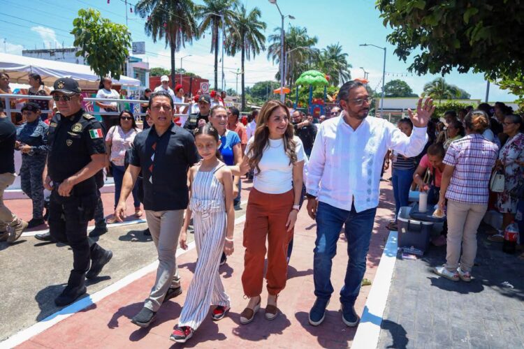 Paz en Tuxtla Chico: Secretaria General Dulce María Rodríguez Ovando, el Fiscal General Jorge Luis Llaven Abarca y Julio Gamboa activan jornadas de paz en el parque Huanacaxtle