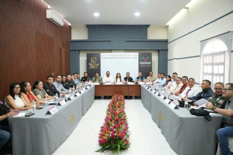 Refuerzan estrategia de seguridad y prevención en Tuxtla Chico desde la Mesa de Paz Regional