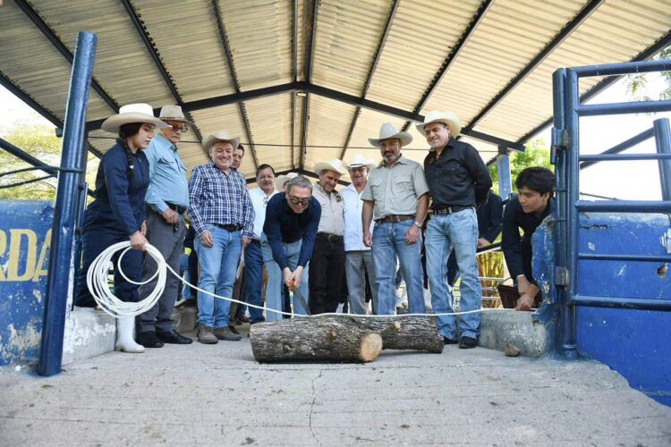 Fortalece UNACH la formación veterinaria y el mejoramiento genético del hato ganadero de Chiapas