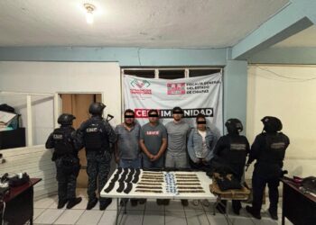Detienen a ocho personas y aseguran arsenal en la Sierra Mariscal