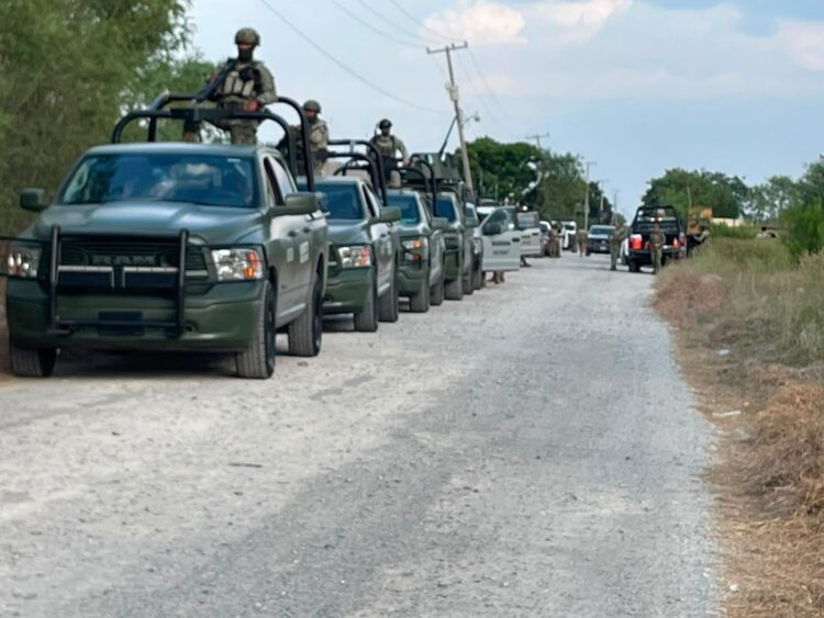 Golpe al tráfico de combustible en Tamaulipas; detienen a 14 personas y aseguran más de 348 mil litros de hidrocarburo