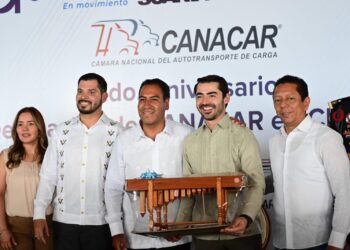 Eduardo Ramírez asiste a celebración por segundo aniversario de Canacar Delegación Chiapas