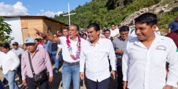 YAMIL MELGAR LLEVA JUSTICIA SOCIAL A ZONA ALTA DE TAPACHULA