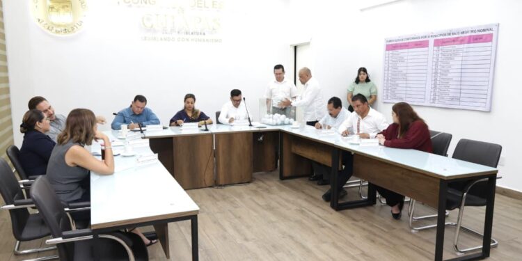 PAN, PRI, MC, Morena, RSP, PT y PVEM respaldan insaculación