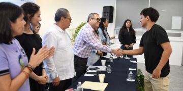 Da UNACH atención integral a su comunidad estudiantil