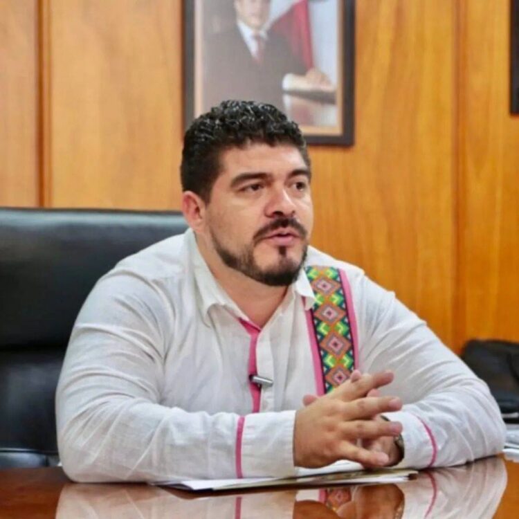 Hallan sin vida al diputado federal Zenyazen Escobar en Puente Nacional, Veracruz