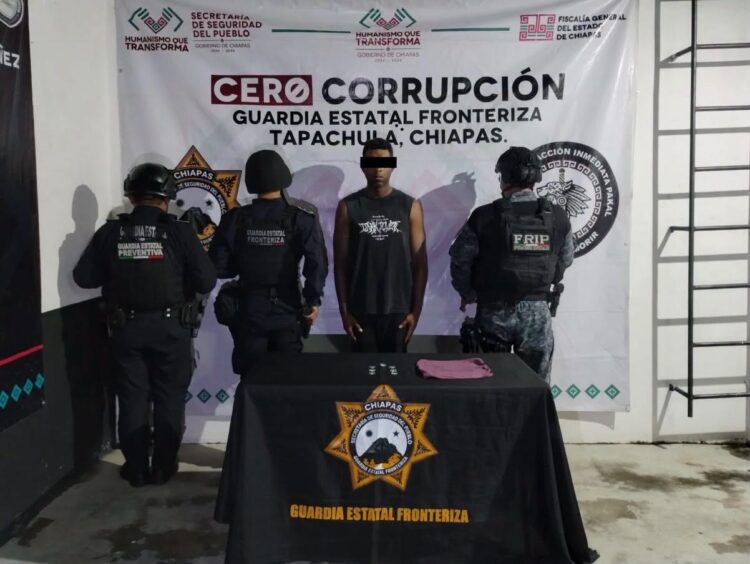 SSP detiene a masculino por presuntos delitos contra la salud en Tapachula