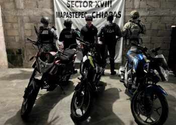 Detienen a hombre y aseguran tres motocicletas con reporte de robo en Mapastepec