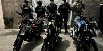 Detienen a hombre y aseguran tres motocicletas con reporte de robo en Mapastepec