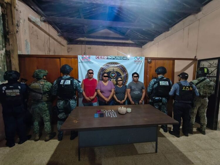 Cateo en Mapastepec deja cuatro detenidos; cinco adolescentes fueron resguardados por el DIF