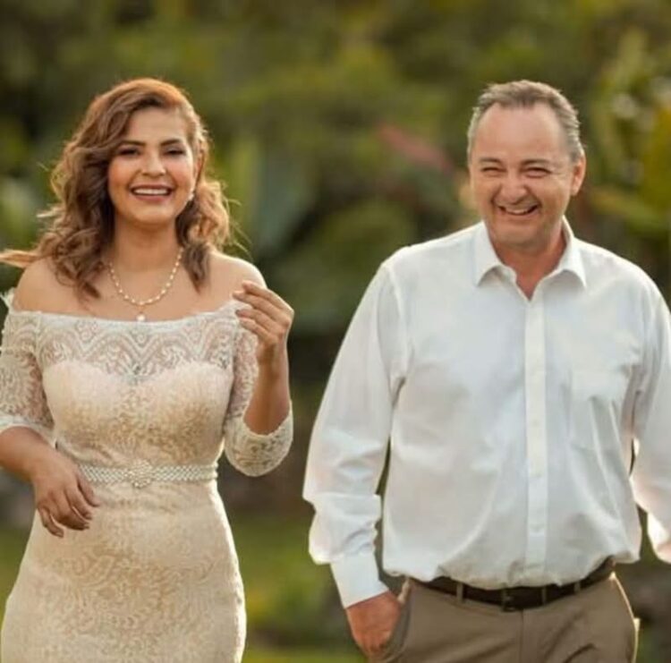 Regresan las “Juanitas”, ante la desfachatez, las corruptelas y la ambición de José Luis Elorza Flores.
