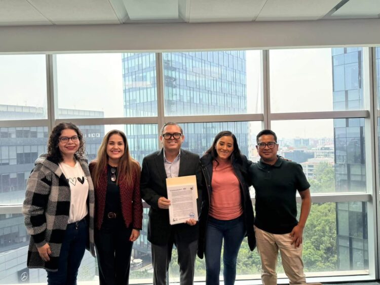 UNACH hace historia con la autorización para operar una nueva estación de radio en Arriaga