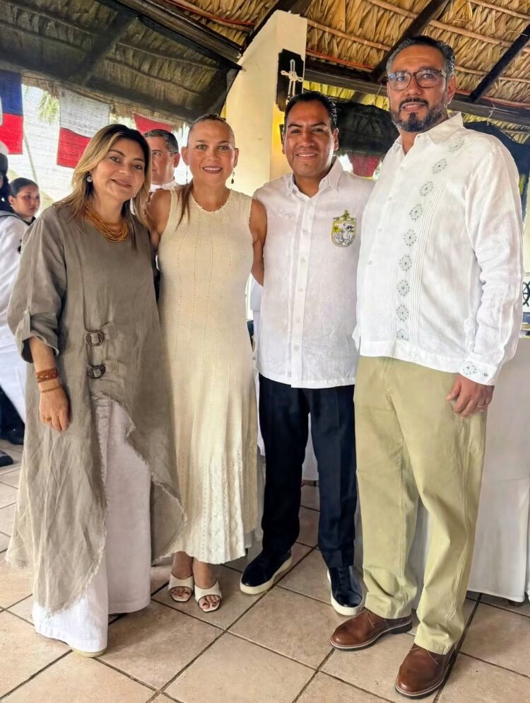 Acompaña Julio Gamboa al Gobernador Eduardo Ramírez en la conmemoración de la Armada de México