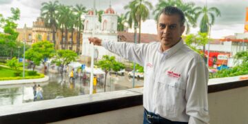 Exhorta Yamil Melgar a protegerse ante lluvias en Tapachula