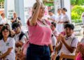 En el Día Internacional de la Lucha contra el Cáncer de Mama, Karla del Toro y DIF Tuxtla Chico tejen “Lazos de Esperanza” contra el cáncer de mama