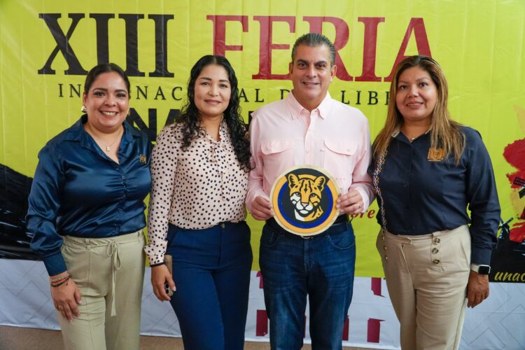 Leer nos permite trascender en la historia: Yamil Melgar