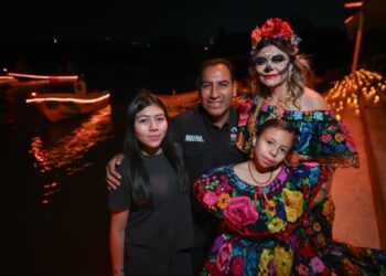 Eduardo Ramírez invita a vivir Nandanda, una travesía nocturna por la memoria del Cañón del Sumidero