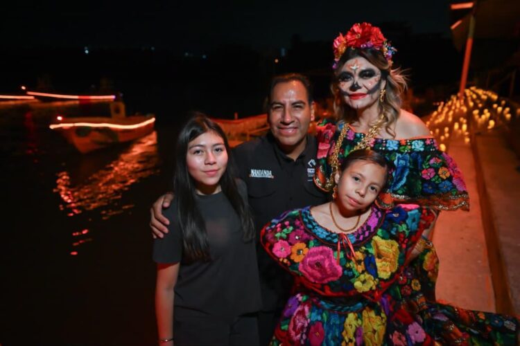 Eduardo Ramírez invita a vivir Nandanda, una travesía nocturna por la memoria del Cañón del Sumidero