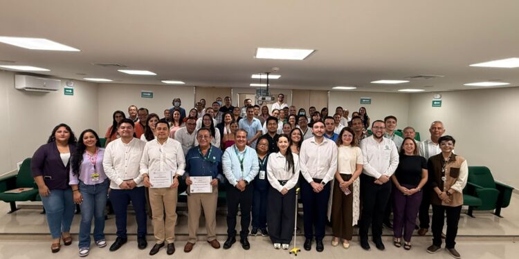 Capacita IMSS Chiapas a personal sobre reglas de contacto con particulares